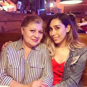 Meet your Posher, Lidia